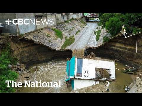 Hurricane Simon slams Mexico's Pacific coast