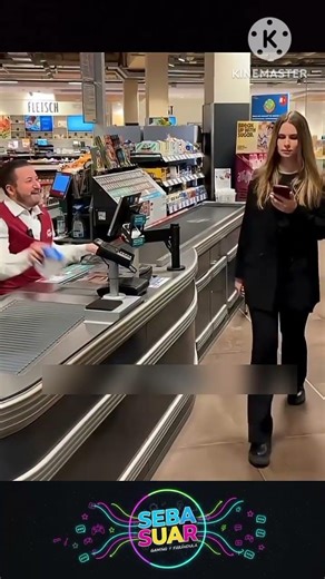 ¡Nadie se esperaba esta REACCIÓN! 😱 Cuando el cliente es maleducado...#humor #funny #shorts #revenge