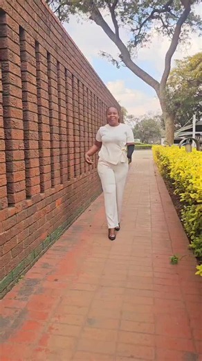 #KwazisoUkubingelelana muna Ruru-Mambokadzi vemasaisai