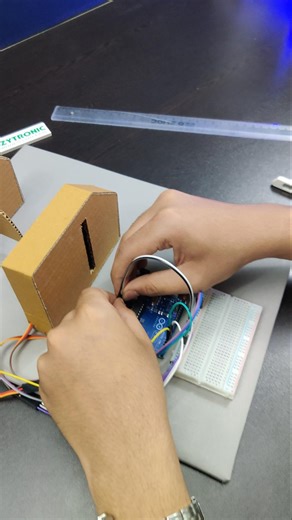 Working on new project #arduinoprojects #arduinouno #arduino #robot #robotics