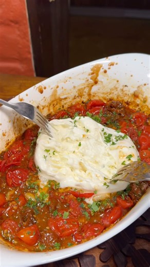 Spicy Burrata Tomato Dip | Party Appetizer | You’ll Make on Repeat