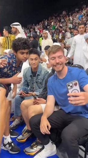 Mr Beast In Cricket Stadium wow Mr Beast Gave Selfie To Her Fans Mr Beast In Dubai #mrbeast #beast