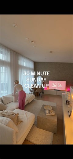 first sunday reset of the year 🎧🎀🌸🫧 clean my chaotic house with me in 30 minutes 🫶🏼 it’s crazy how much you can get done in just half an hour, highly recommend setting a timer - instant motivation boost!!! @The Pink Stuff @SINI brand ambassador #sundayreset #cleaningmotivation #cleanwithme #speedclean #cleaningtips