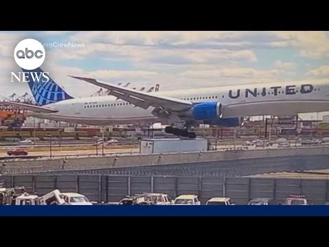 United plane hits bakery truck while landing at Newark Airport