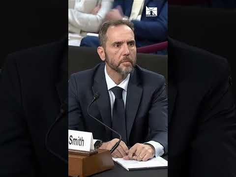 Senator appears to confuse the Atlanta Hawks and Iowa Hawkeyes while grilling former special counsel