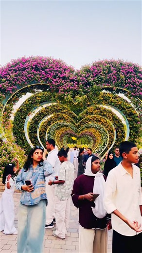 🌸🔥 From Empty Space to Spectacle | Dubai Miracle Garden 4K | #Dubai #trending #explore #flowers