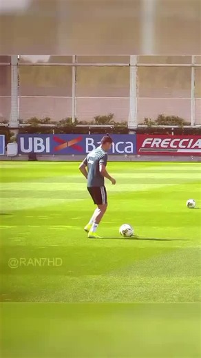 Rare Cristiano Ronaldo Freestyle Skills 🔥 | CR7 Football Skills