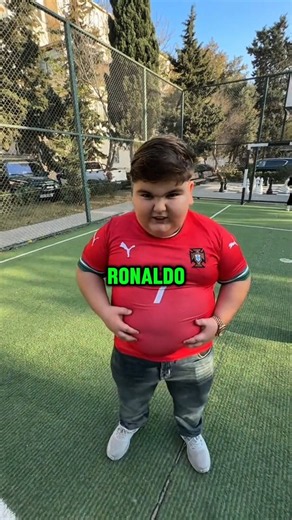 Little Fan Angry On Mr Beast...#cr7 #cristianoronaldo #ronaldo