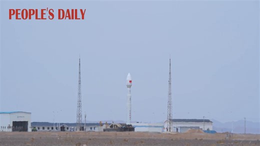 China on Friday successfully launched a Lijian-1 Y13 carrier rocket from the Dongfeng commercial space innovation pilot zone in northwest China, sending 5 satellites into the preset orbit.