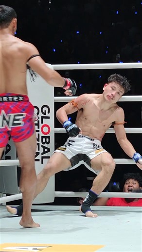 Wobbled him TWICE 😵‍💫 #ONEFridayFights137 | ONE Championship