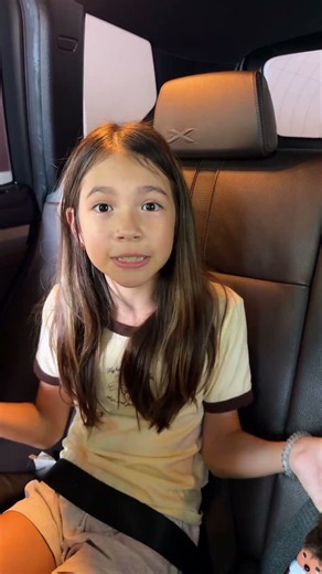 Maya reminds Molly to buckle up - safety rules