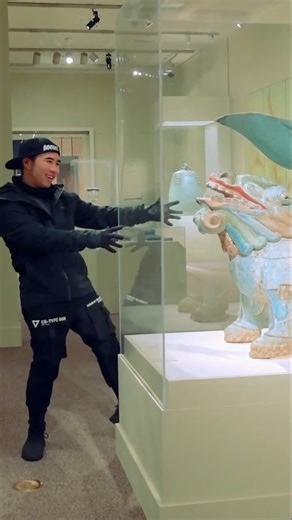 BOOM 💥 1,500 years of Korean culture 🇰🇷✨ Exploring Korean Treasures: Collected, Cherished, Shared at the Smithsonian, brought to the U.S. by Samsung and captured my way on the Galaxy S25 Ultra #SamsungPartner #TeamGalaxy @samsungus | Drex Lee