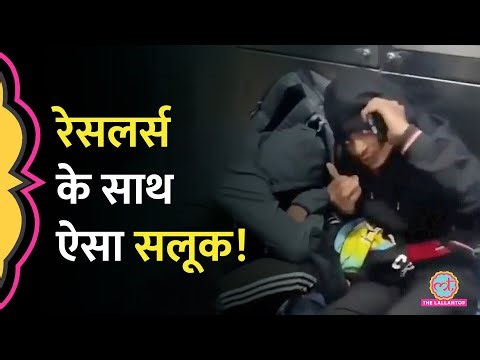 Odisha Viral Video: Train के वॉशरूम के बाहर बैठने को क्यों मजबूर हुए ये रेसलर्स?