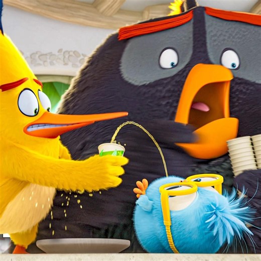 We Need A New Diaper 👀😂 | Angry Birds 3