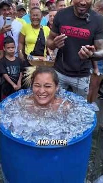“100KG Ice Drum Challenge: Girl Survives 7 Minutes in Freezing Water 😳🧊”