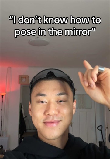 Send this your friend who needs a inspo for mirror pictures 📸 pictures by jashlem #posesforpictures #poseideas #bestposes #mirrorposes #fyp