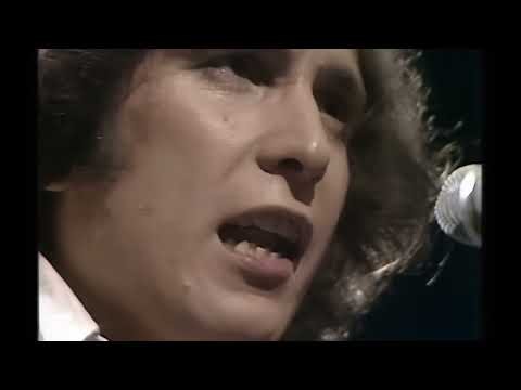 Don McLean performs American Pie live at BBC in 1972