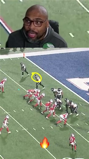 Jalen Hurts' 'hot route' decoded! When the blitz is on, see how a QB makes the quick read and finds the open man. #NFL #Football #JalenHurts #HotRoute #Sports #QB