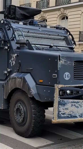 Armored Trucks Deployed to High Risk Cities Across France https://t.co/XUYOW8mJz3