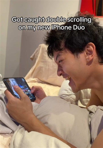 New IPhone duo scrolling before bed 🔥 | iphone duo double scroll