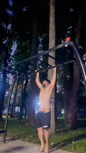 Pull-up challenge at the park (Part 1) 💪🔥100 ❤️ and I’ll reveal the next outfit for the next set… you ready? 😈”#gymotivation #cum #outdoor #gay #hotboy #trend #music #pullup #exhibition #nude #naked #public