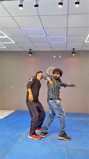 Basic Self-Defense: How to Use Elbow Techniques Safely🔥 #SelfDefense #personalsafety #yt