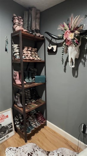 My Freebird collection just got a makeover (I’m not sponsored but boy or boy I’d love to be!!)🩵 I’d like to put a huge mirror between the two boot shelves and then I want to move my vanity somewhat in front of this area so it’s my backdrop. Stay tuned!! @FREEBIRD STORES #freebirdboots #bootstorage #westerndecor @Repurposed Soul @Coach @morganwallen @Jason Aldean #turquoisejewelry