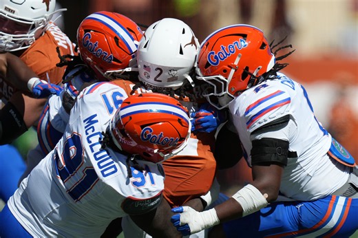 Florida stuns No. 7 Texas as Gators silence critics and revive CFP hopes