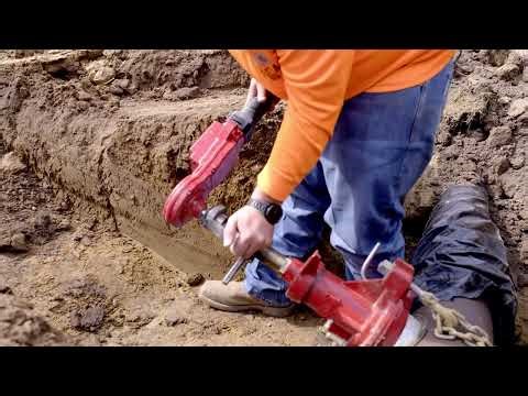 Direct Pipe Tapping Machine Proper Set Up & Demo (TM1100) - Reed Manufacturing