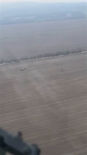 🇺🇦🇷🇺 | La Fuerza Aérea Ucraniana derribó un dron kamikaze ruso Geran. https://t.co/YBHCK6v5eM