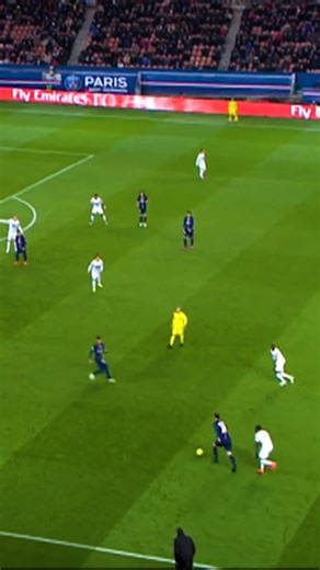 The art of football | PSG - Paris Saint-Germain