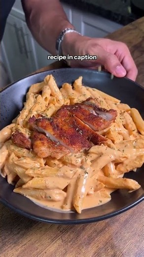 Chipotle Alfredo Pasta 🌶️🍝
