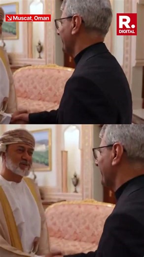 Sultan of Oman Haitham bin Tariq Meets Iranian Foreign Minister Abbas Araghchi in Muscat