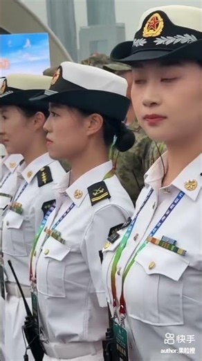 🔥 Powerful women army parade salute! #shorts​ #army​ #military​ #womenarmy​ #parade​ #salute​ #usarm