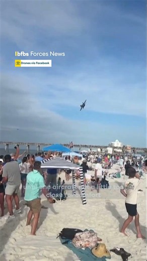 Blue Angel's extremely low beach pass⚠️
