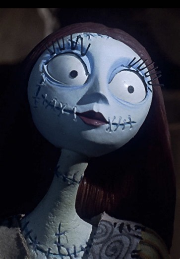 Jack & Sally 🖤 🎬: The Nightmare Before Christmas (1993) #thenightmarebeforechristmas #timburton #movies #film #tvshow