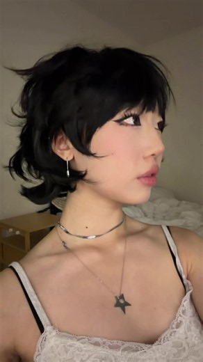 Pixie or Bixie? The Perfect Short Haircut for Curly Hair