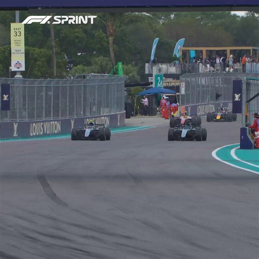 Max vs Lewis in the Miami Sprint! 🍿