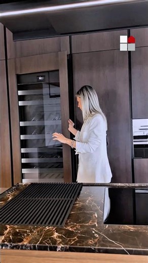 A Luxury Poliform Kitchen Tour from Milano Design Week: Marble, Steel & Hidden Tech | Tomassini.com