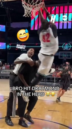 Gave Draymond a HEADACHE 😅