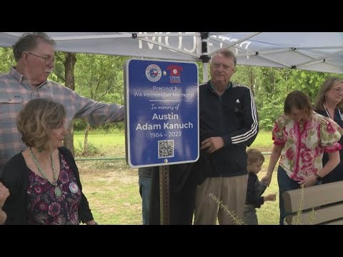 Memorial bench unveiled for unsolved 2023 murder of Houston father