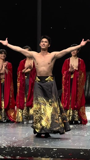 Explore Hanfu Dance: Aesthetic Chinese Culture