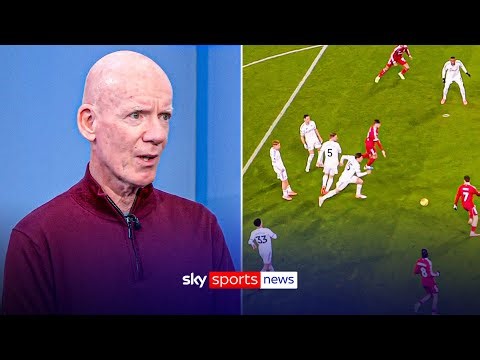 "That looks offside!" | Ref Watch DEBATE over Wirtz goal and VAR 'tolerance level'