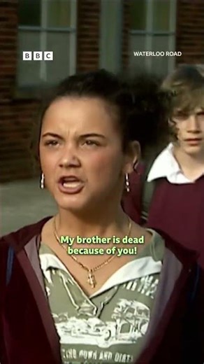 Can you spot One Direction’s Louis Tomlinson in Waterloo Road?