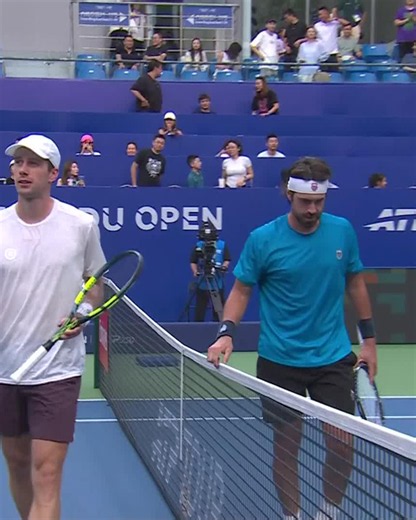 A first ATP quarter-final of the season 🤩Nikoloz Basilashvili defeats VDZ to move through to his 30th tour-level quarter-final#ChengduOpen https://t.co/2OfsWlCVia