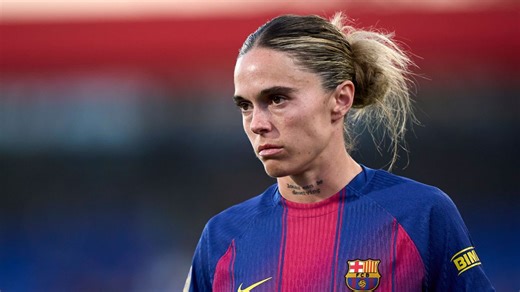 Barcelona star Mapi León in talks over London City transfer - sources