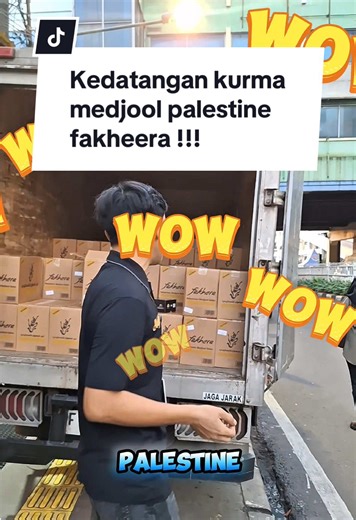 Kurma paling best seller di bulan puasa udah turun nih, kurma Medjool Palestina kemasan 500gr, 1kg dan 5kg kalo minat langsung cekout di kranjang kuning atau boleh join live streaming kita ya dari jam 9 pagi - 9 malam. #kurmamedjoolpalestine #kurmamedjoolfakheera #jualkurma #alghaizanpusat #elshanumgroup
