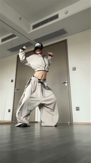 Rihanna - Diamonds | Dance Trend Tiktok Remix Dance