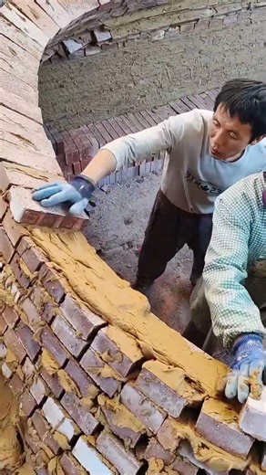 Curved Brick Wall Construction | Masonry Technique