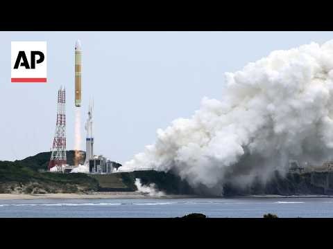 Japan's H3 rocket returns to flight with debut of low-cost variant